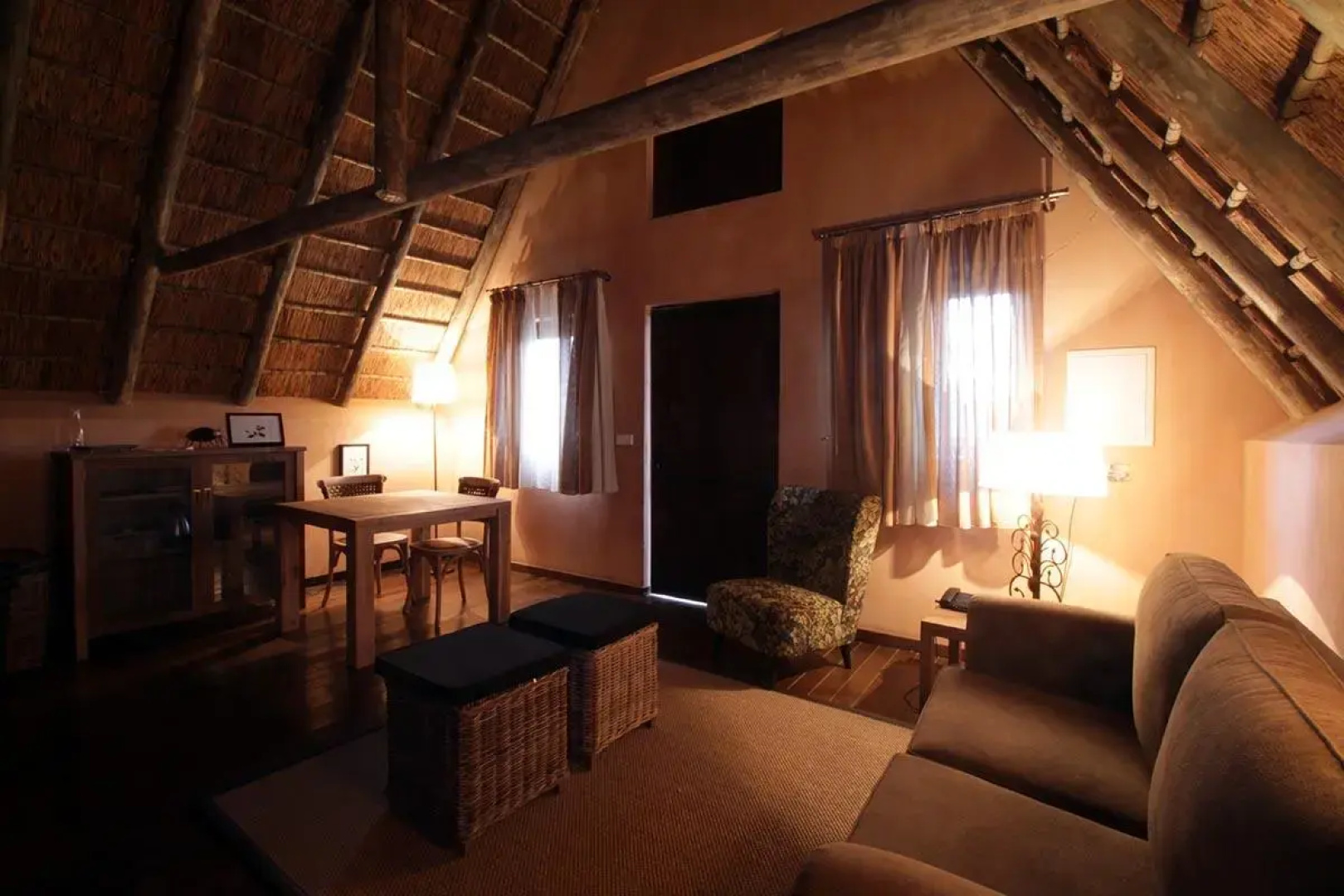 Pululukwa Lodge