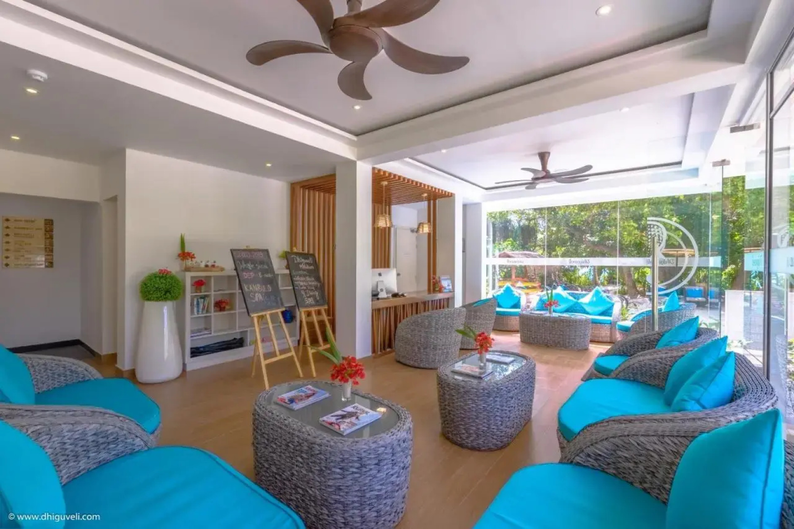 Отель Dhiguveli Maldives