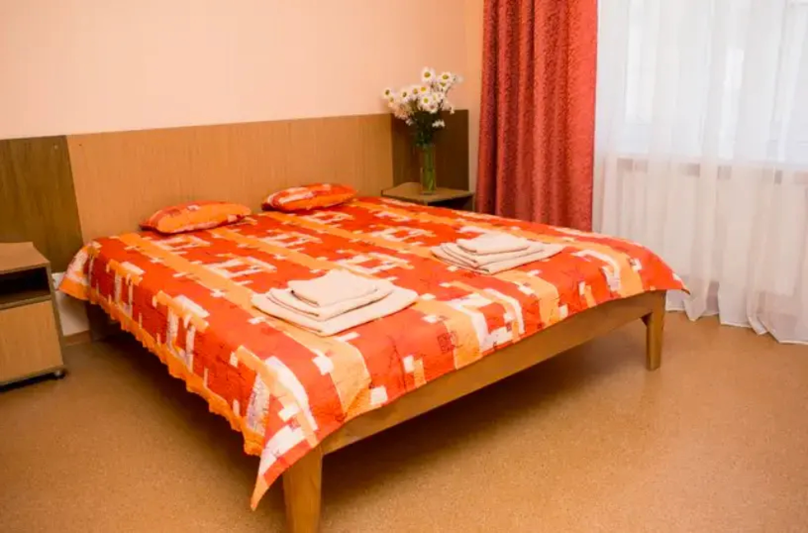 Sea Land Hotel