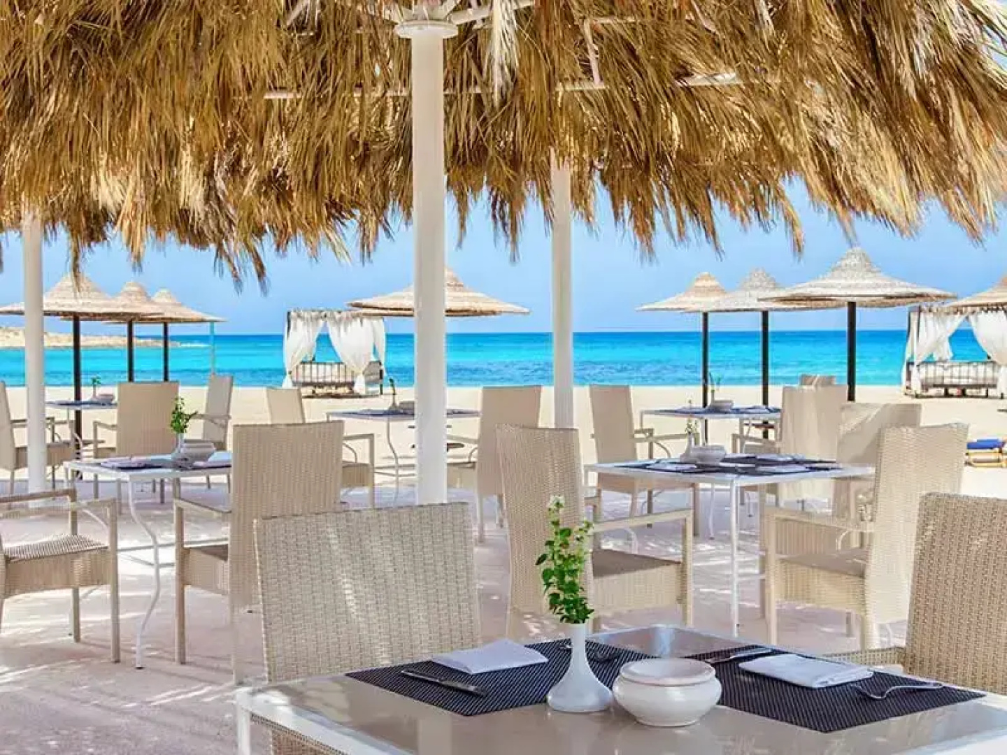 Отель JAZ Neo Almazino, Almaza Bay