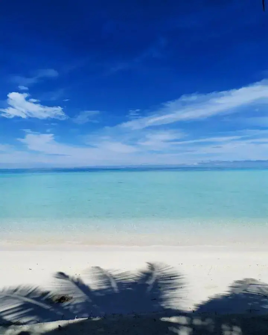 Отель Crown Beach Villas