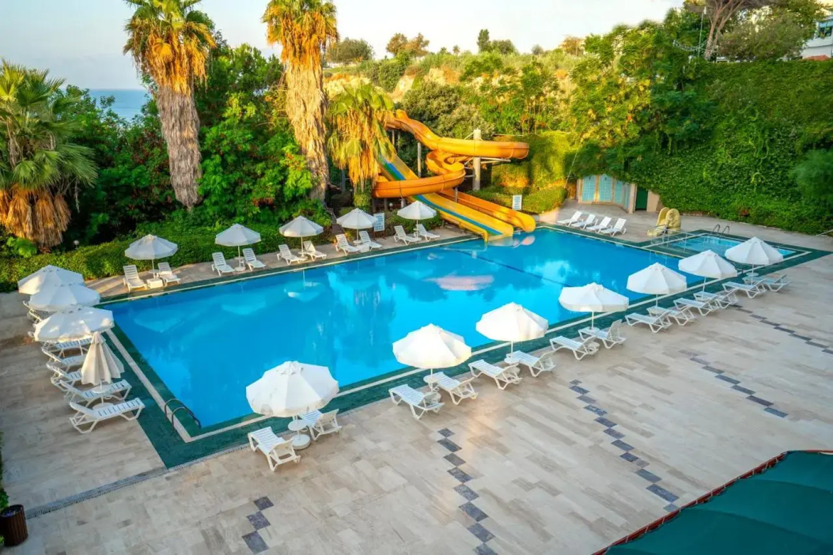 Nazar Beach Hotel