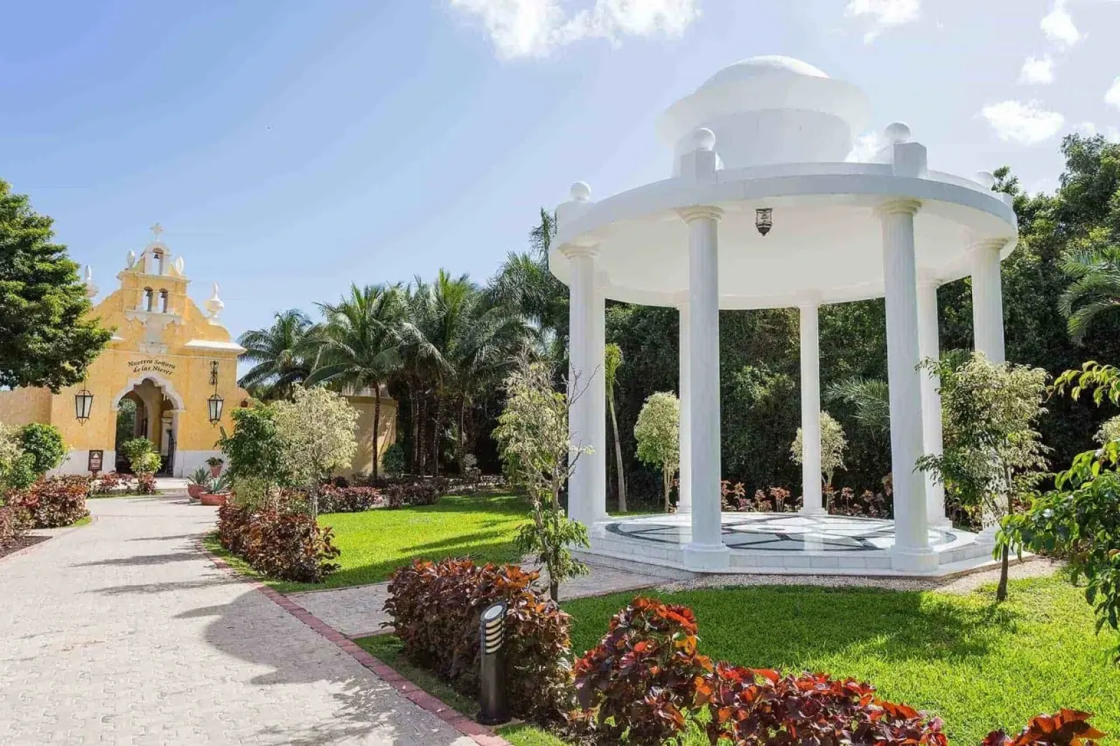 Grand Palladium Colonial Resort & Spa All Inclusive
