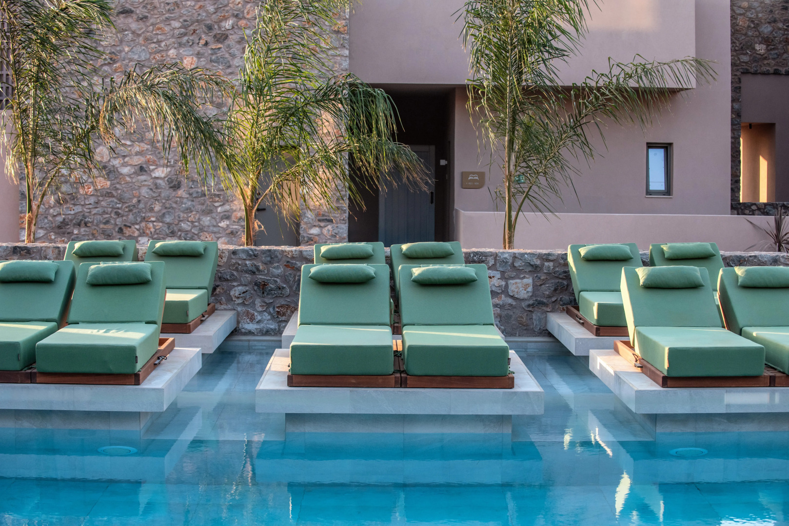 Paralos Venus Suites - Adults Only