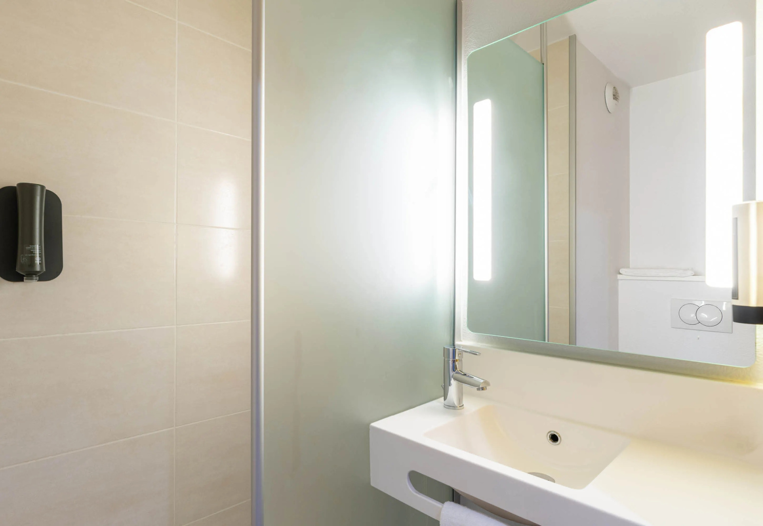 B&B HOTEL Lyon Ouest Tassin