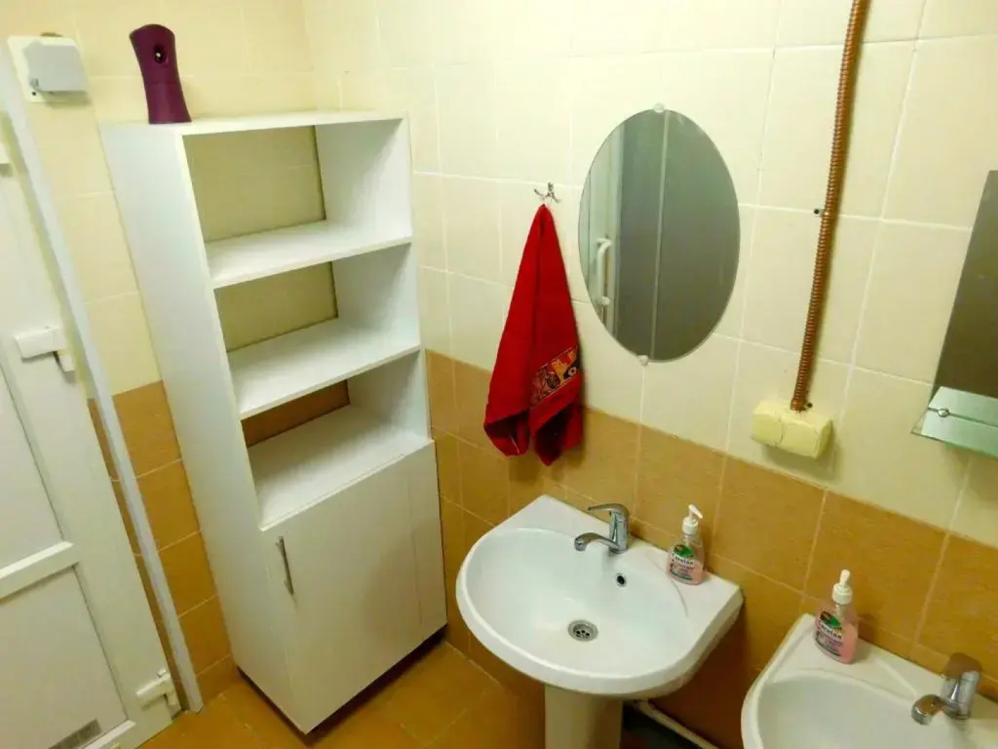 Хостел Акка Книбекайзе