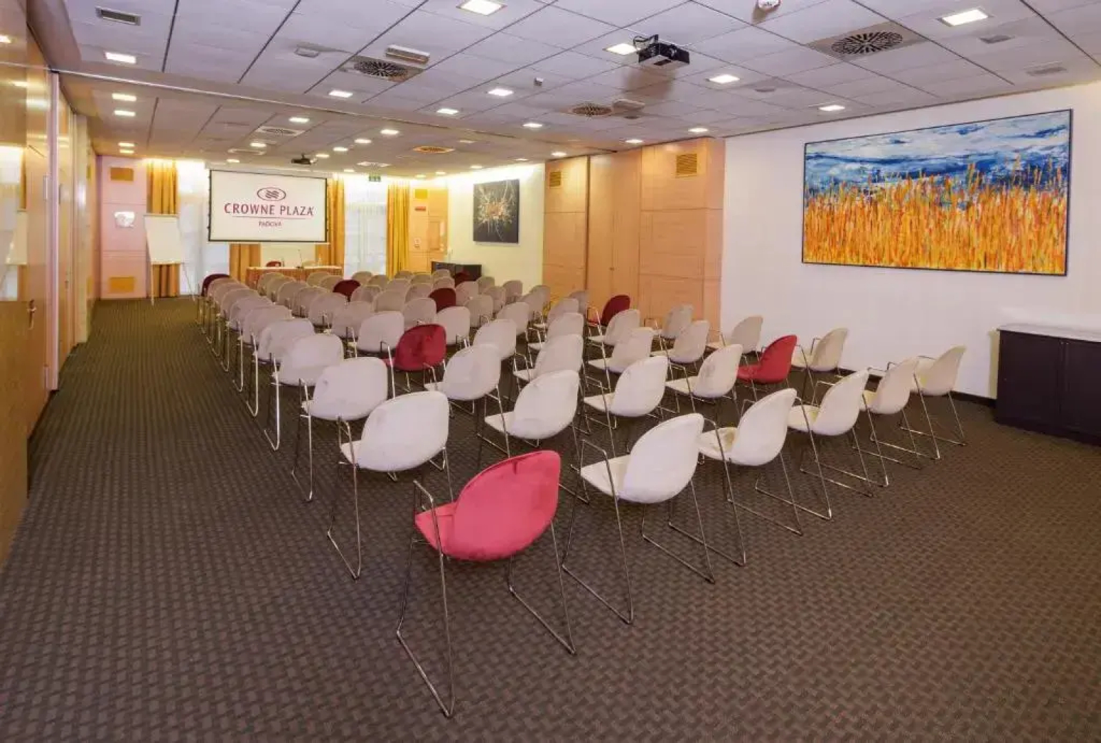 Отель Crowne Plaza Padova by IHG