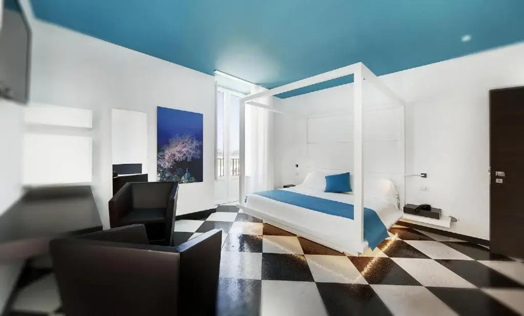 Zafran Boutique Hotel