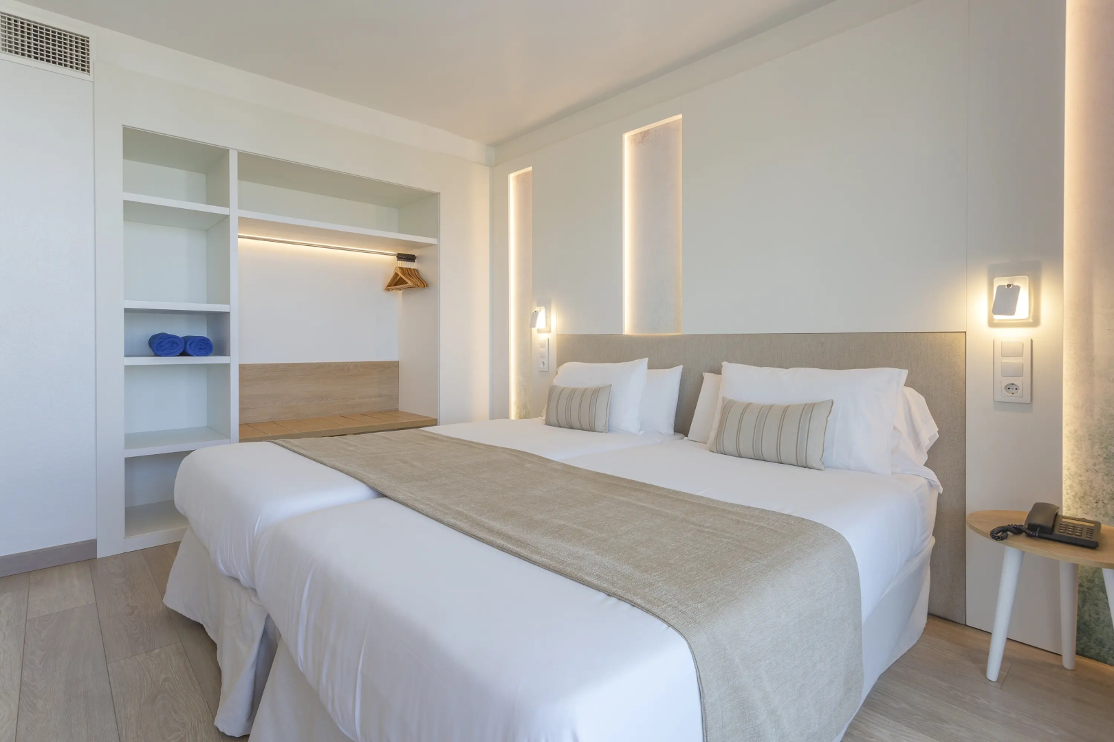 Marins Playa Suites