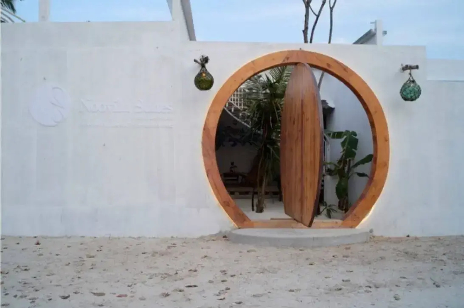 Гостевой дом Noovilu Suites 