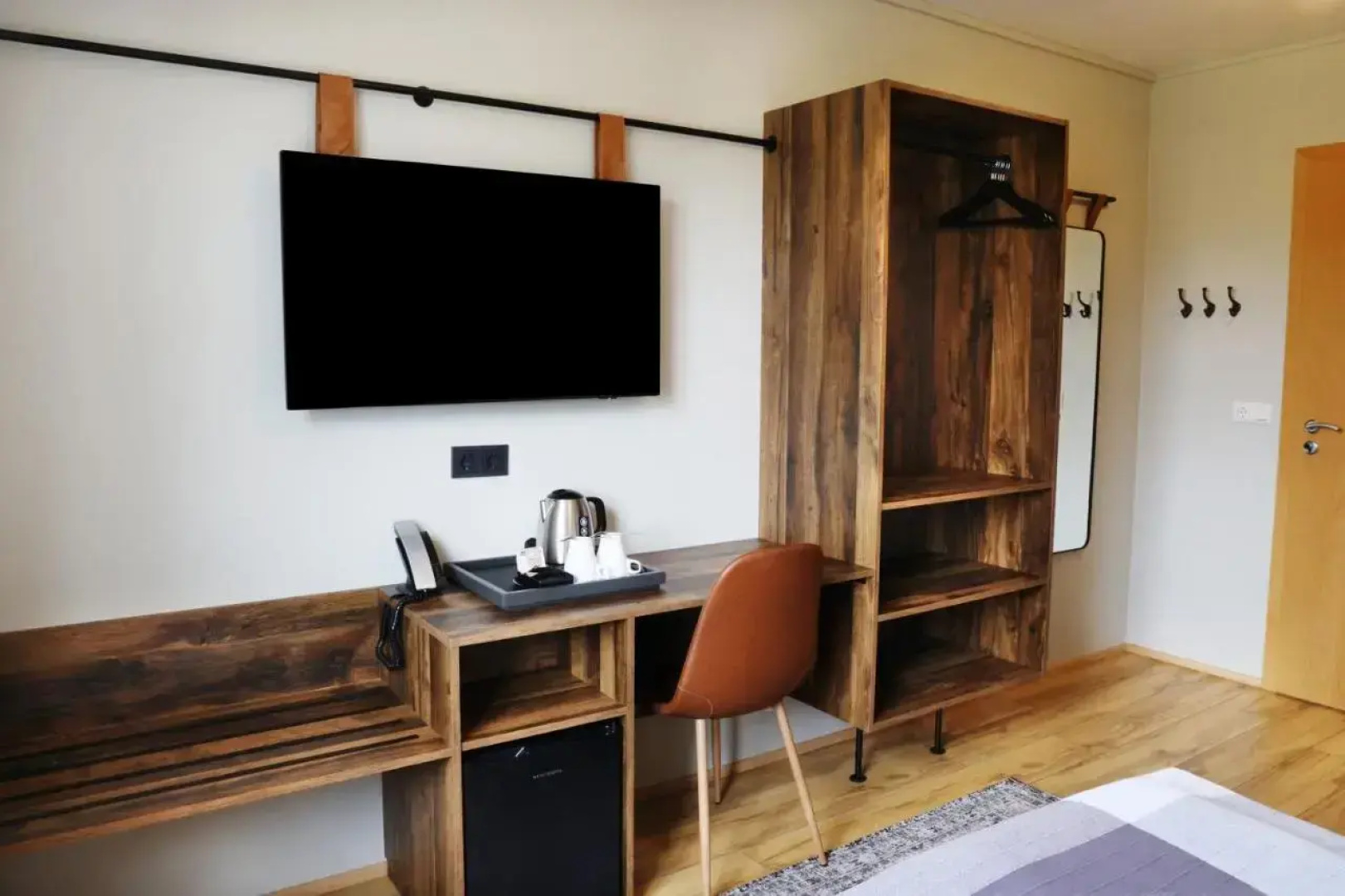 Fosshotel Hellnar