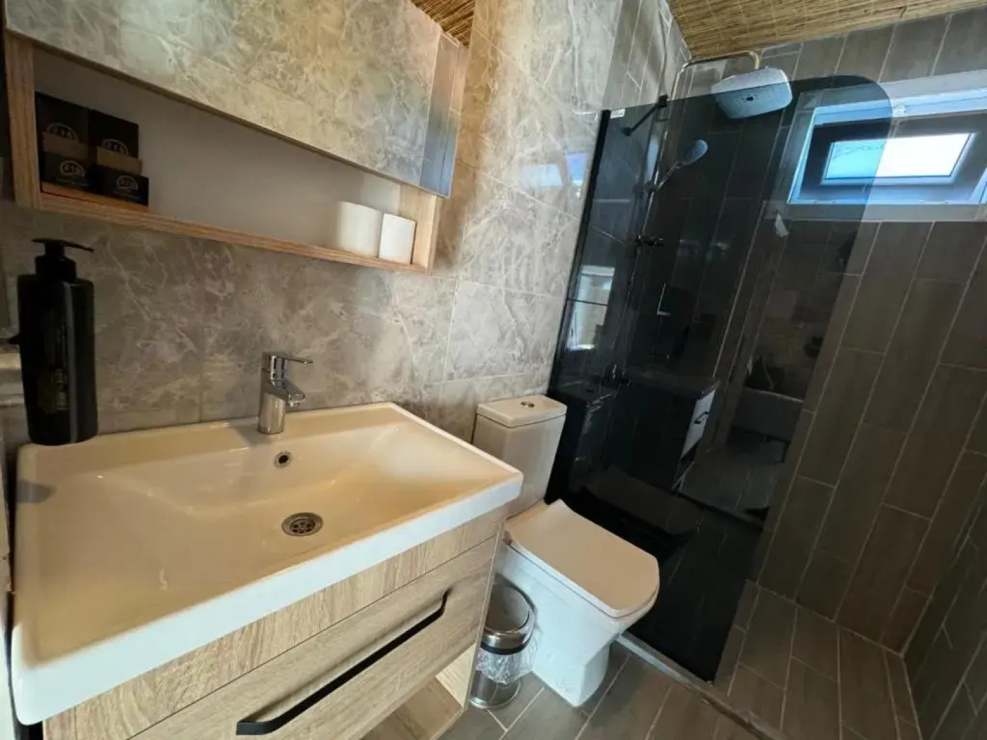 216 North Hotel & Wellness-Spa