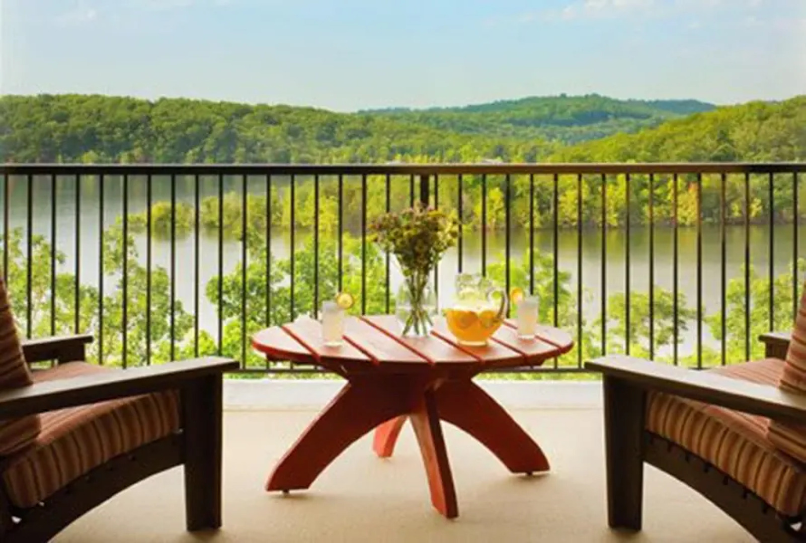 The Cliffs At Long Creek