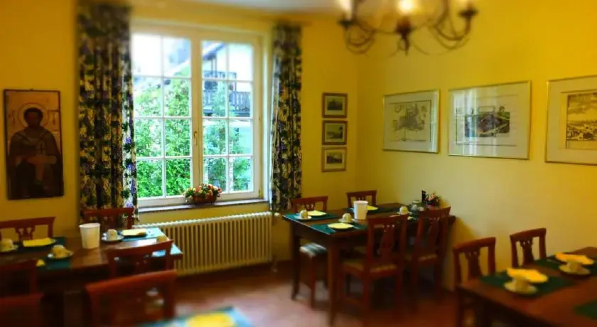 Weingut und Hotel Haus am Drachenloch