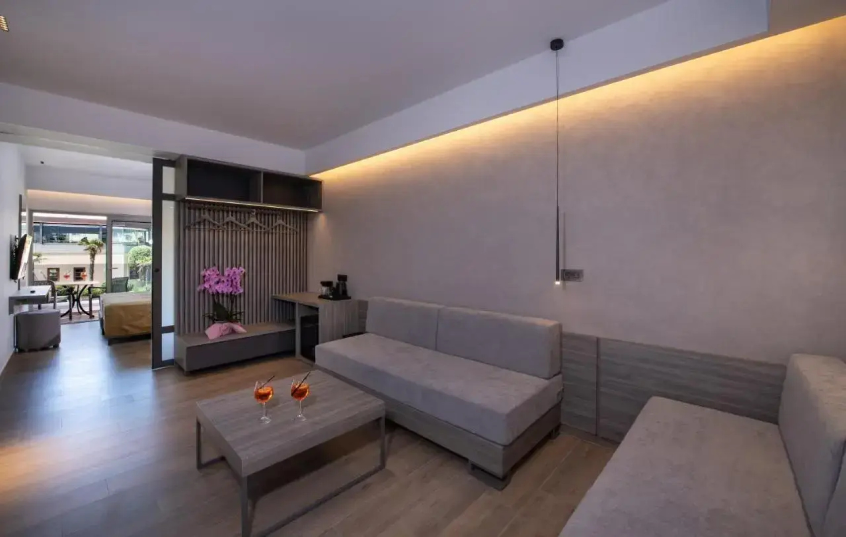 Creta Palm 