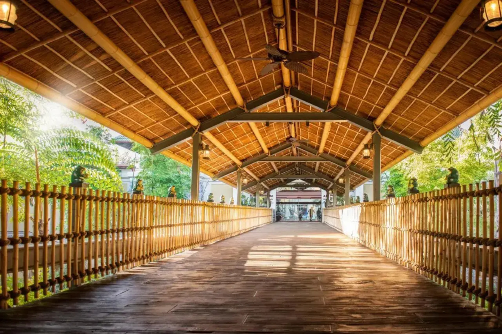 Loews Royal Pacific Resort at Universal Orlando