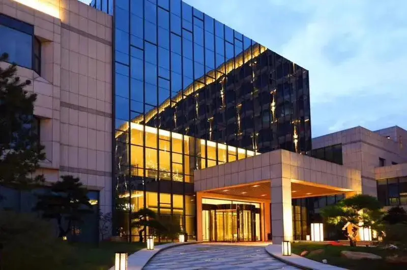 Xiangyi Hotel