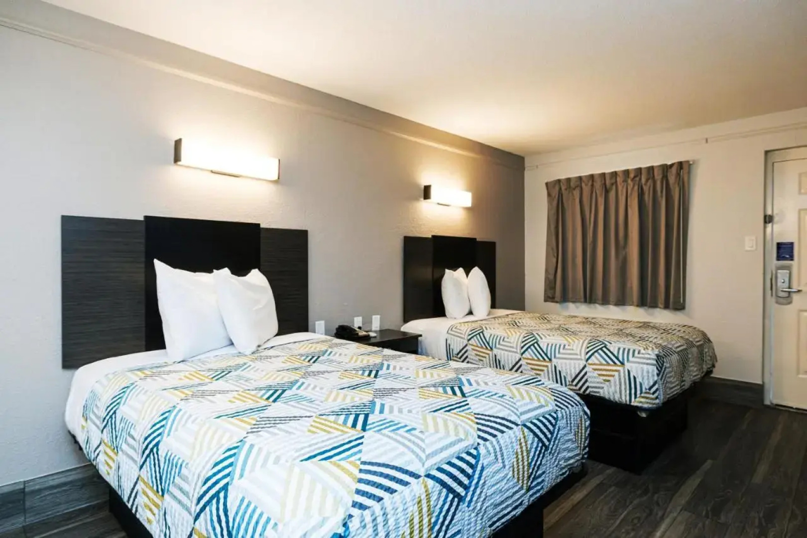 Motel 6 Baytown, TX - Garth Rd