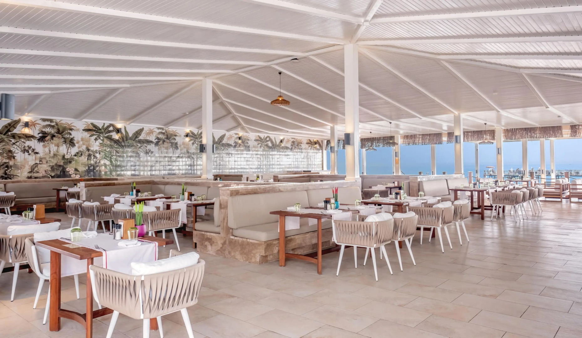 Rixos Sungate - The Land of Legends Access