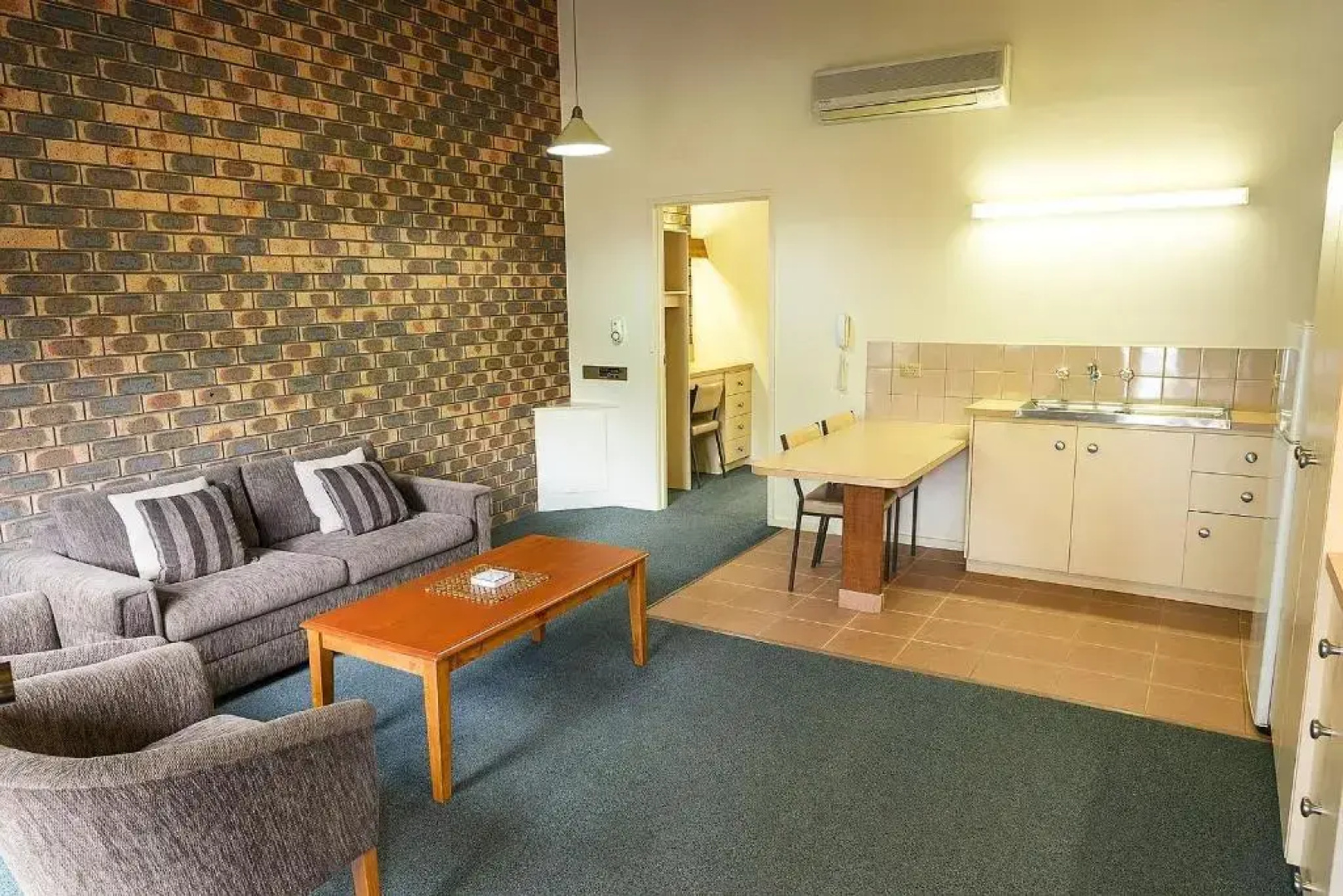 Pinnacle Holiday Lodge