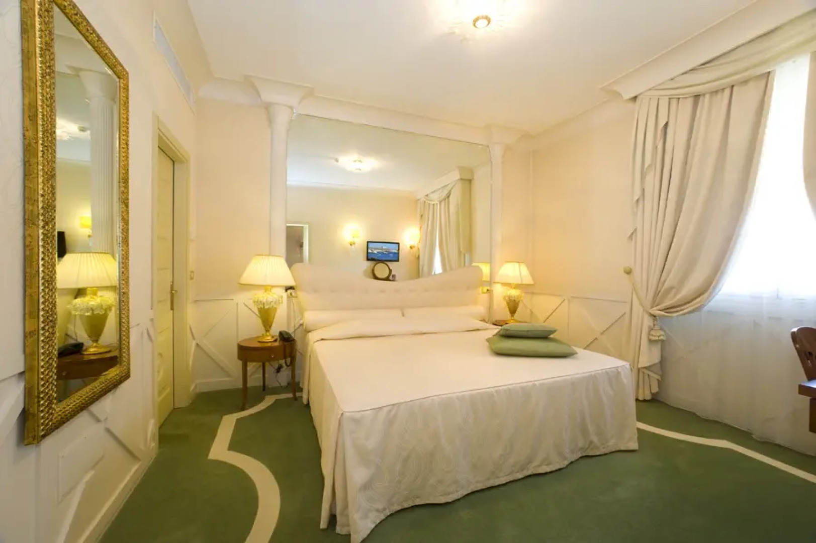 Zanhotel & Meeting Centergross