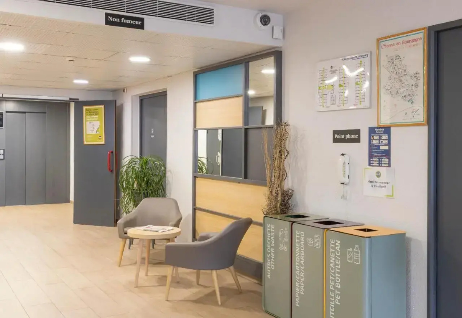 B&B HOTEL Auxerre Monéteau