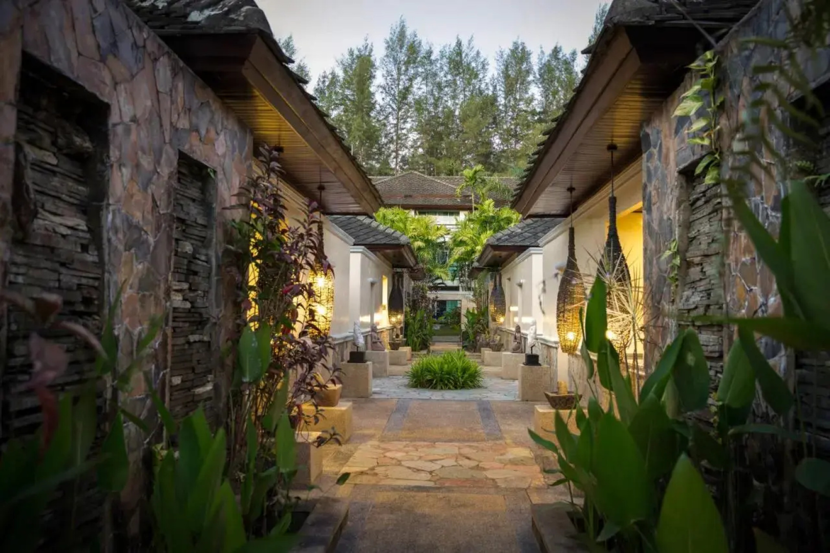Robinson Khao Lak