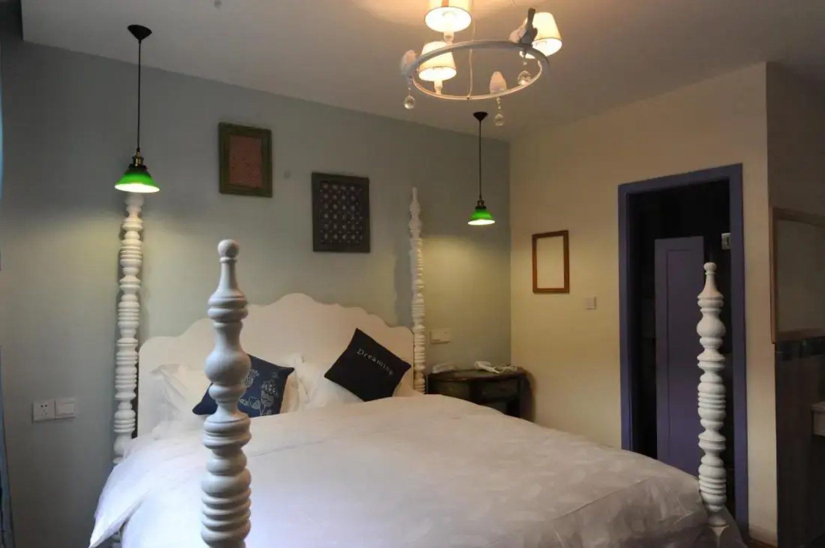 Birds Inn