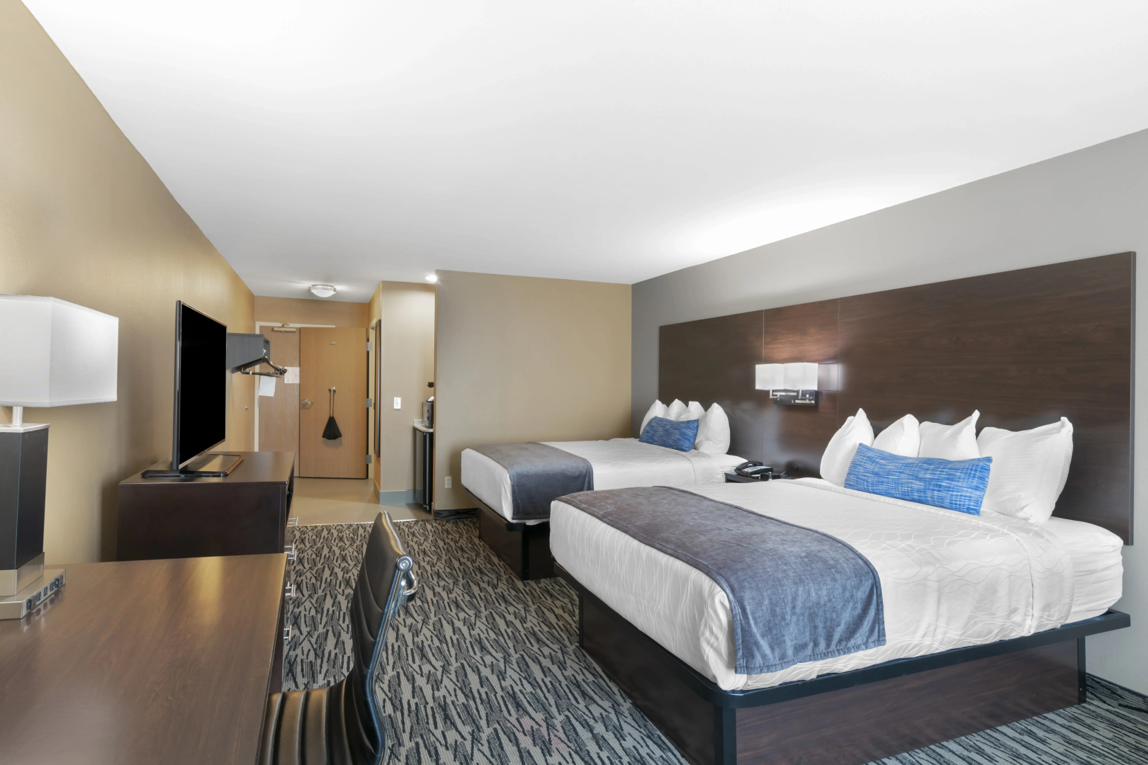 Best Western Plus Denton Inn & Suites