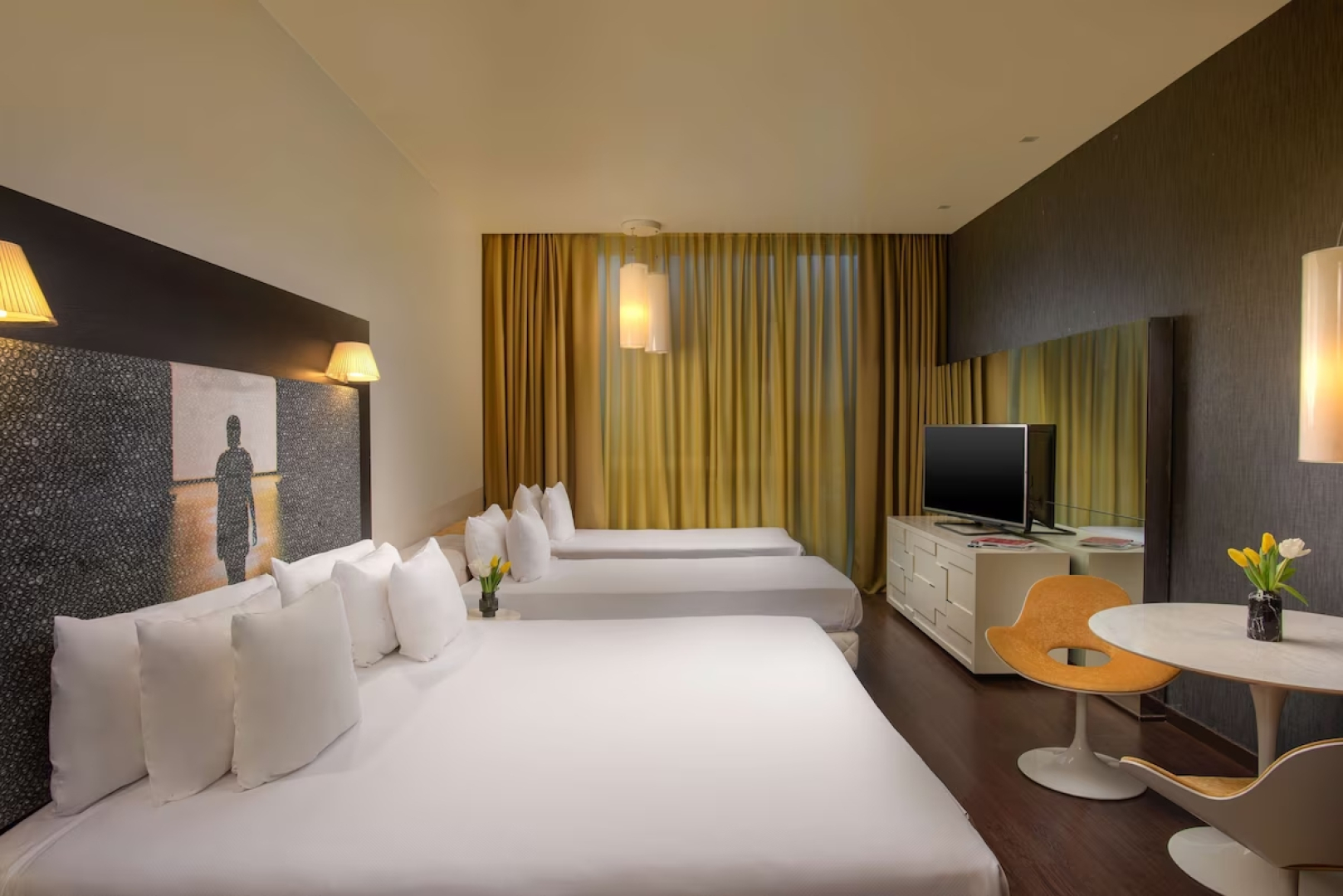 Отель NHow Milano