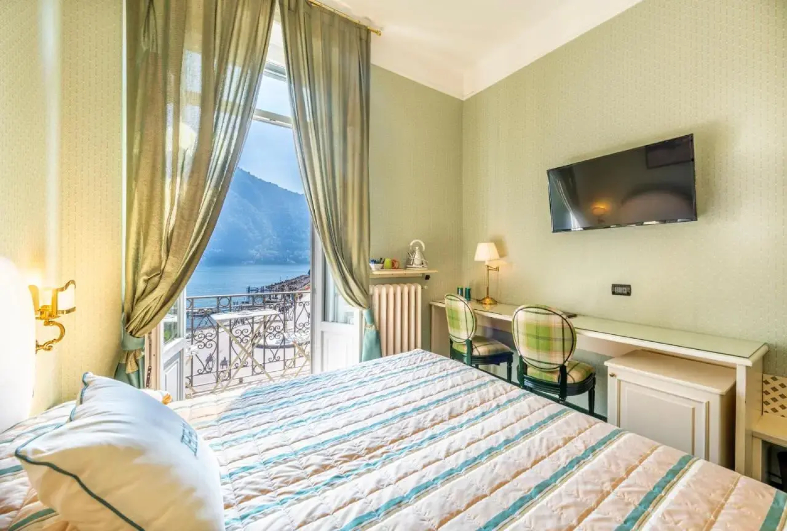 Hotel Miralago