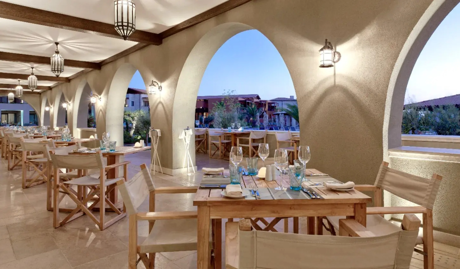 The Romanos, a Luxury Collection Resort