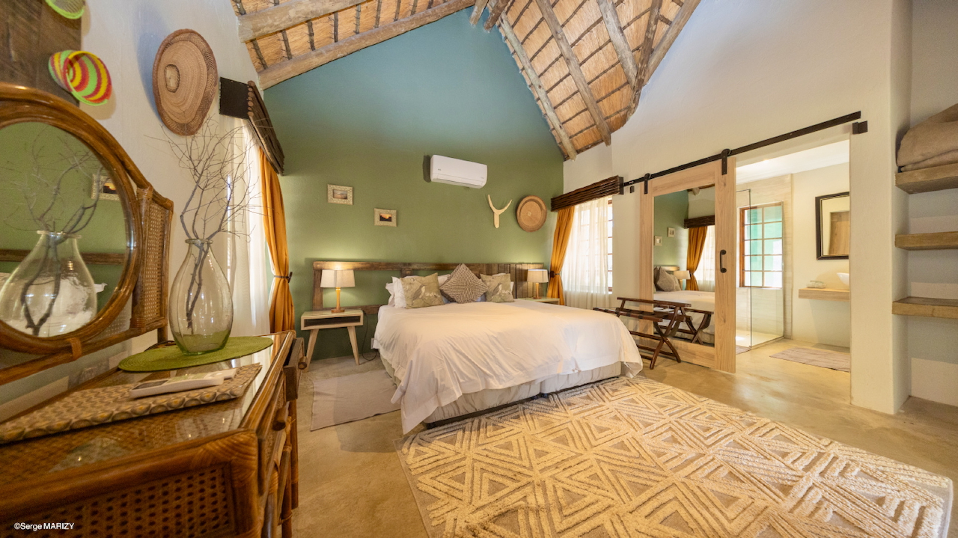 Mziki Safari Lodge