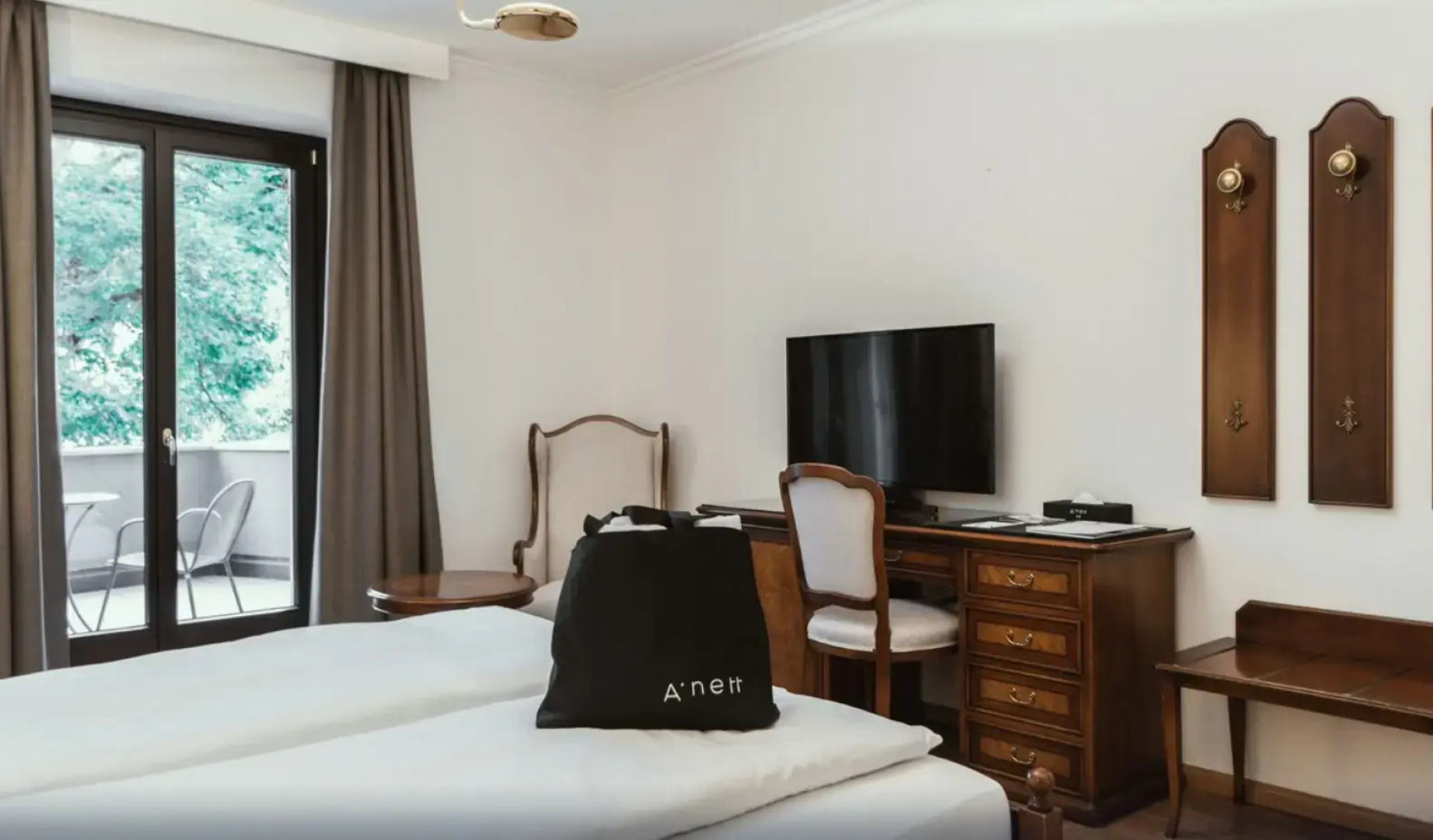 Anett Hotel
