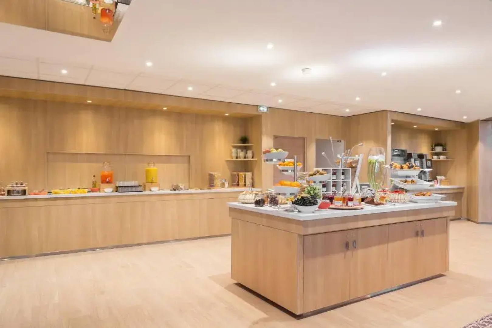 Отель Novotel Paris Charles-de-Gaulle Airport
