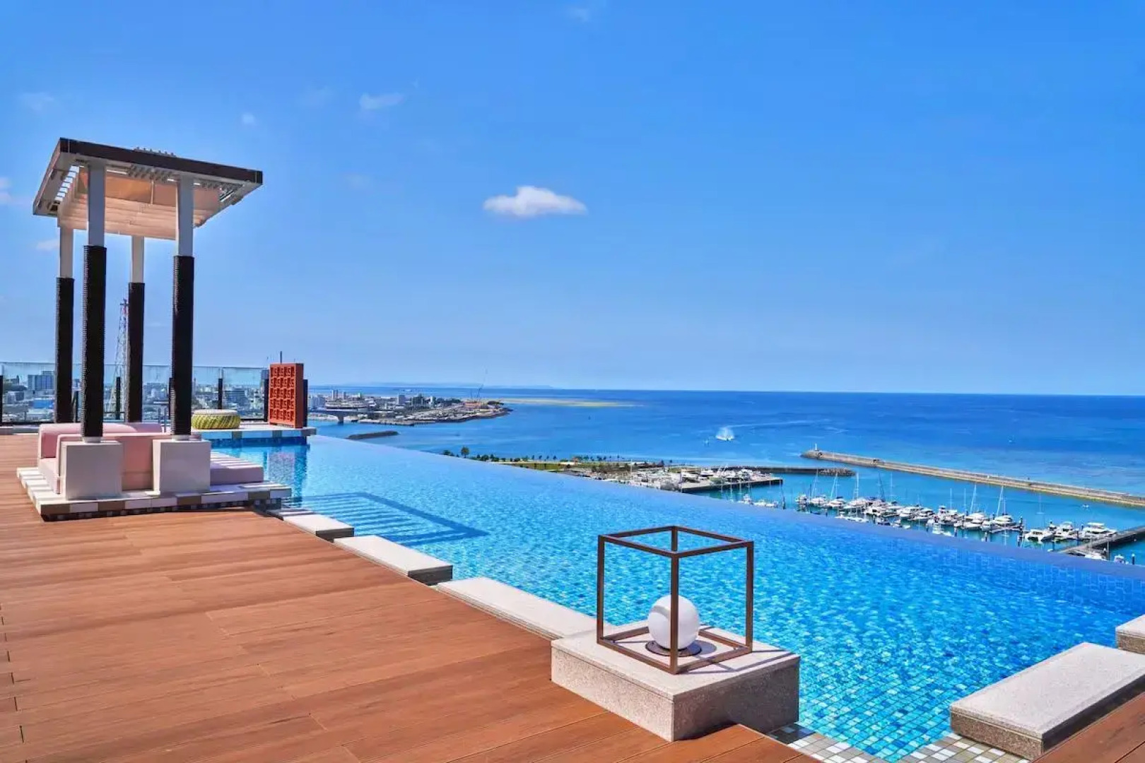 Отель Okinawa Prince Ocean View Ginowan