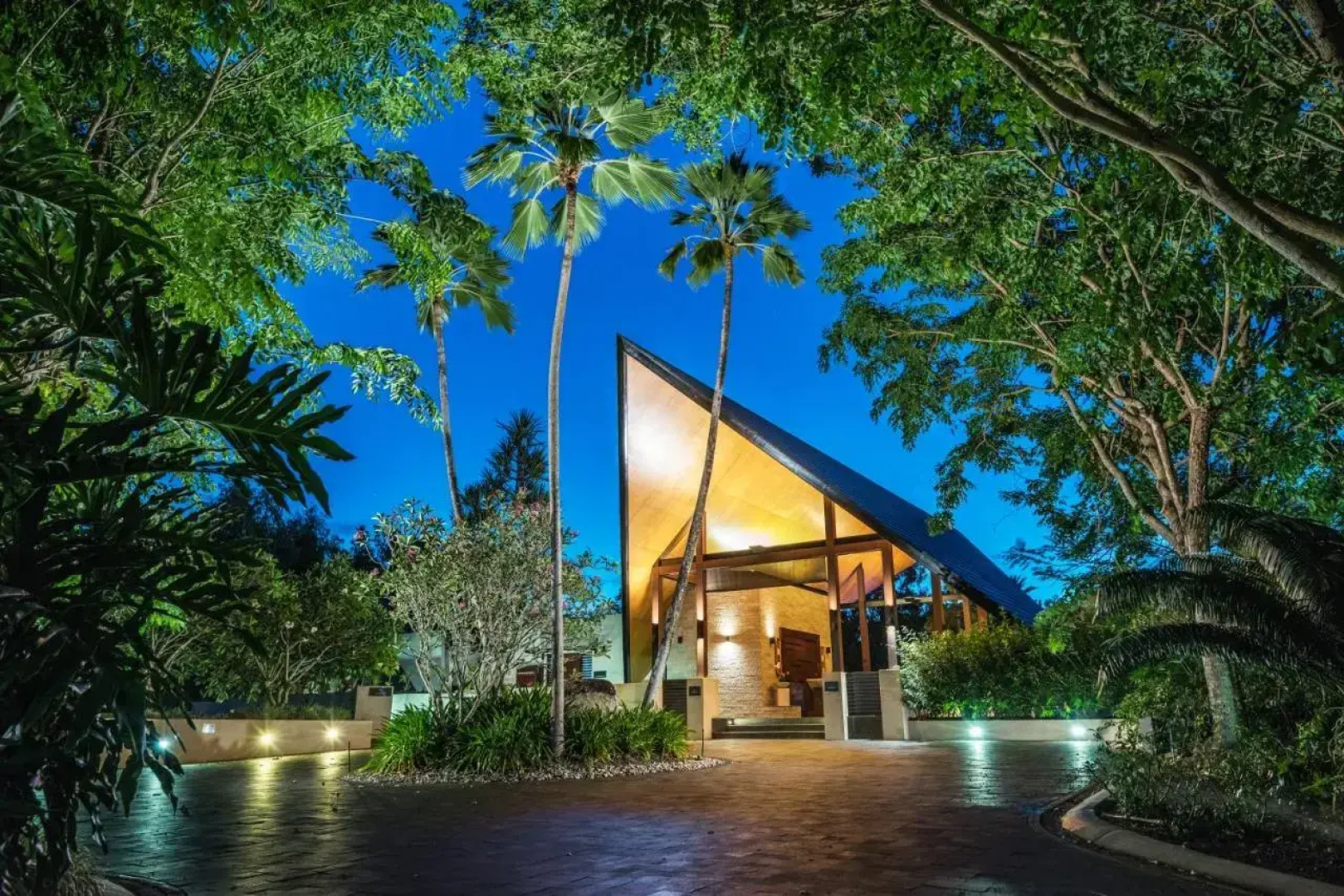 Niramaya Villa & Wellness