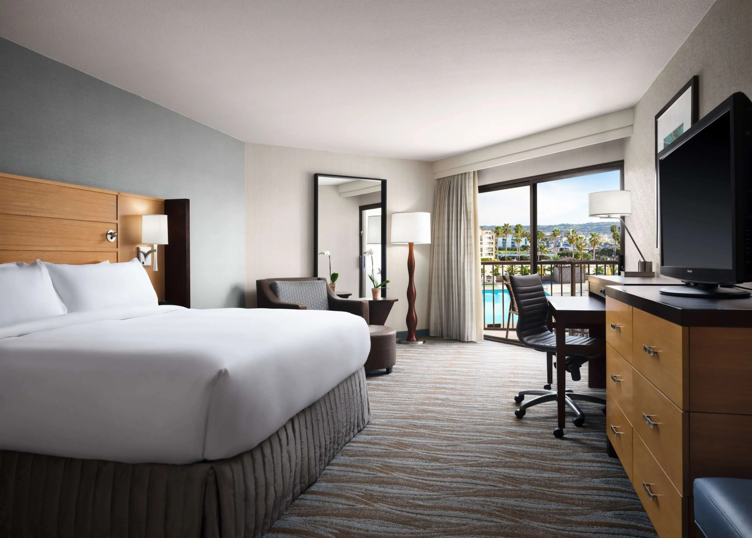 Sonesta Redondo Beach & Marina