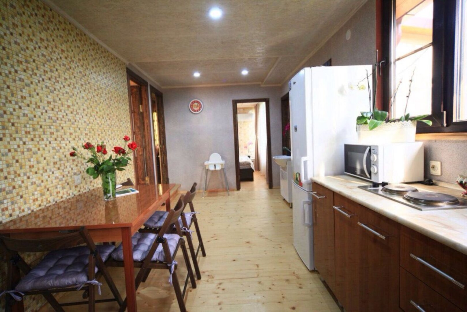 Mandarinovyij Dvorik Guest House