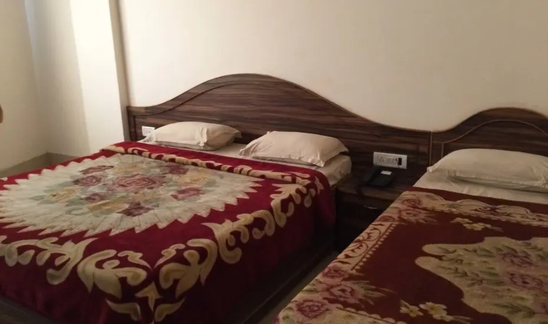 Hotel The Zara Residency