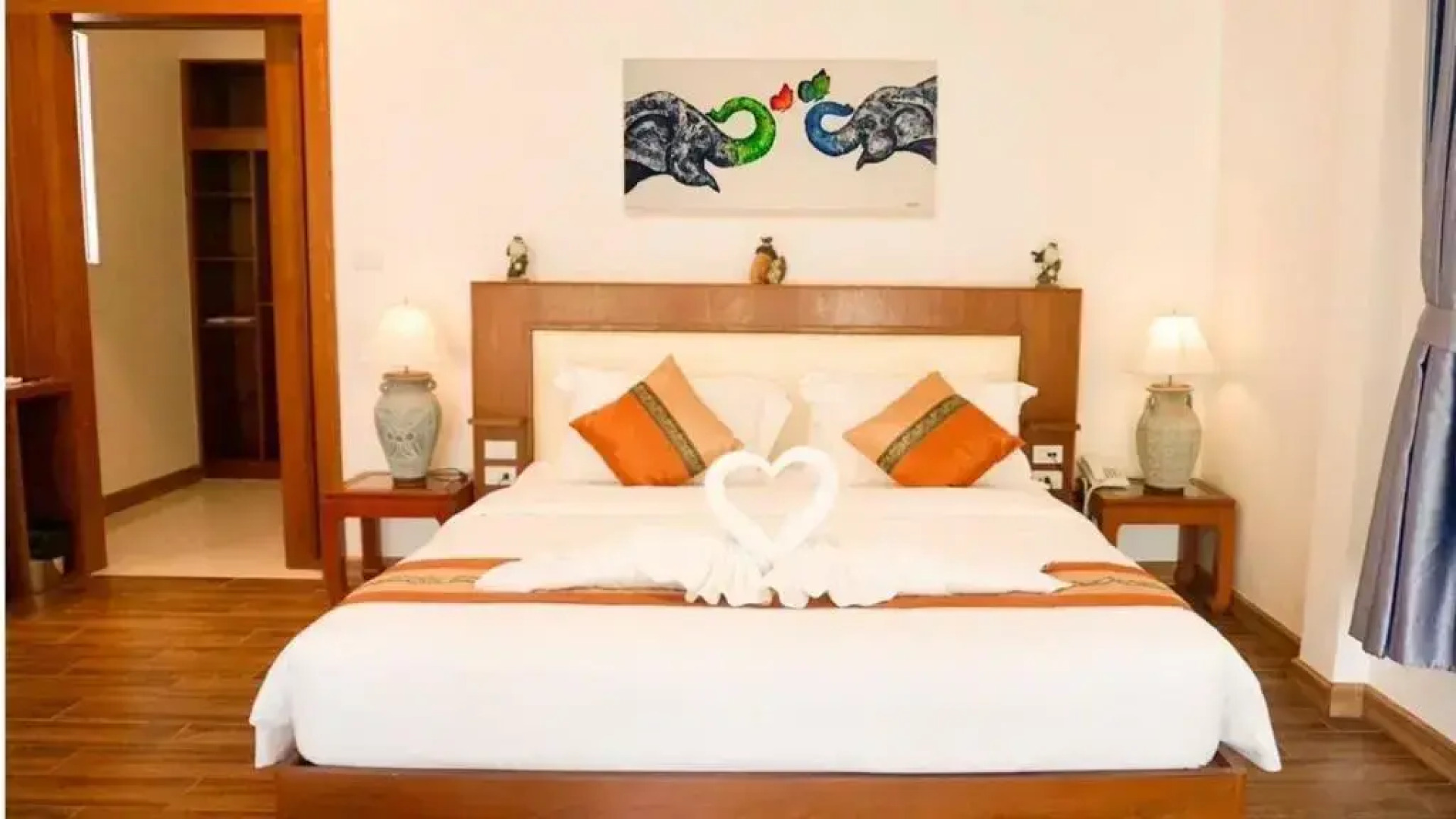 Отель Aura Samui Best Beach Hotel