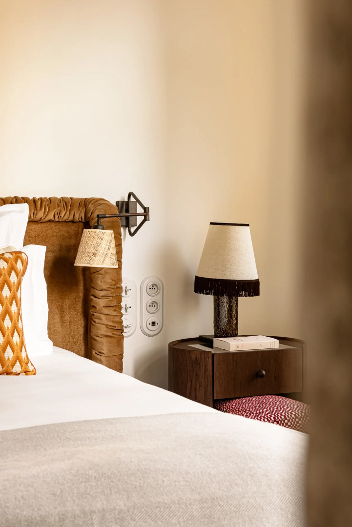 Chateau des Fleurs Paris Champs Elysees