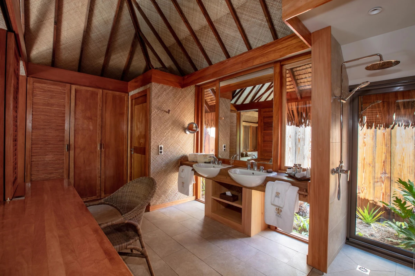 Le Bora Bora by Pearl Resorts