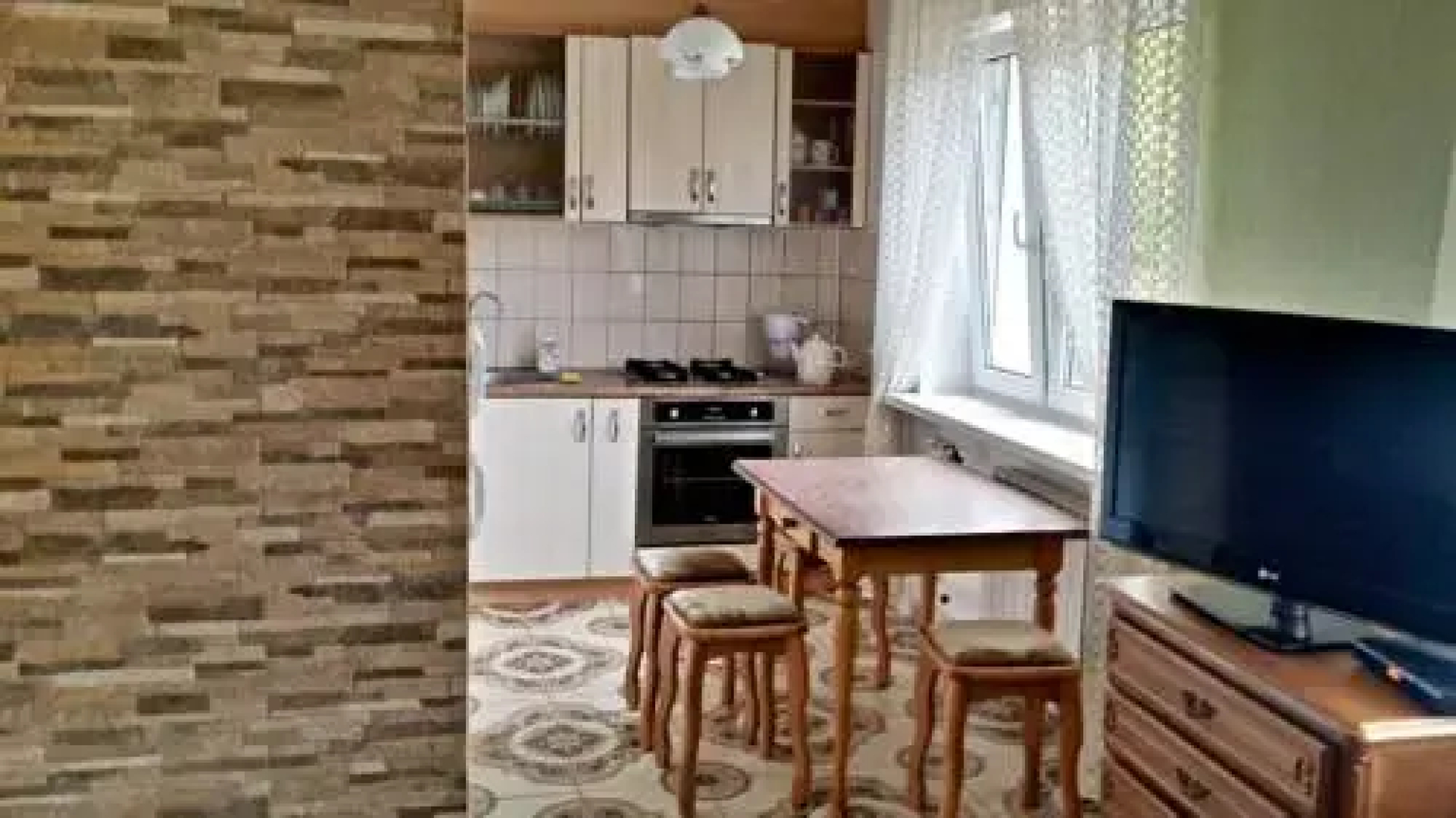 Gloria Apartment