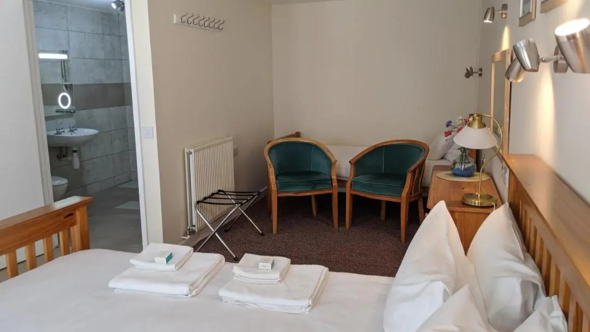 Ivybridge Guest House