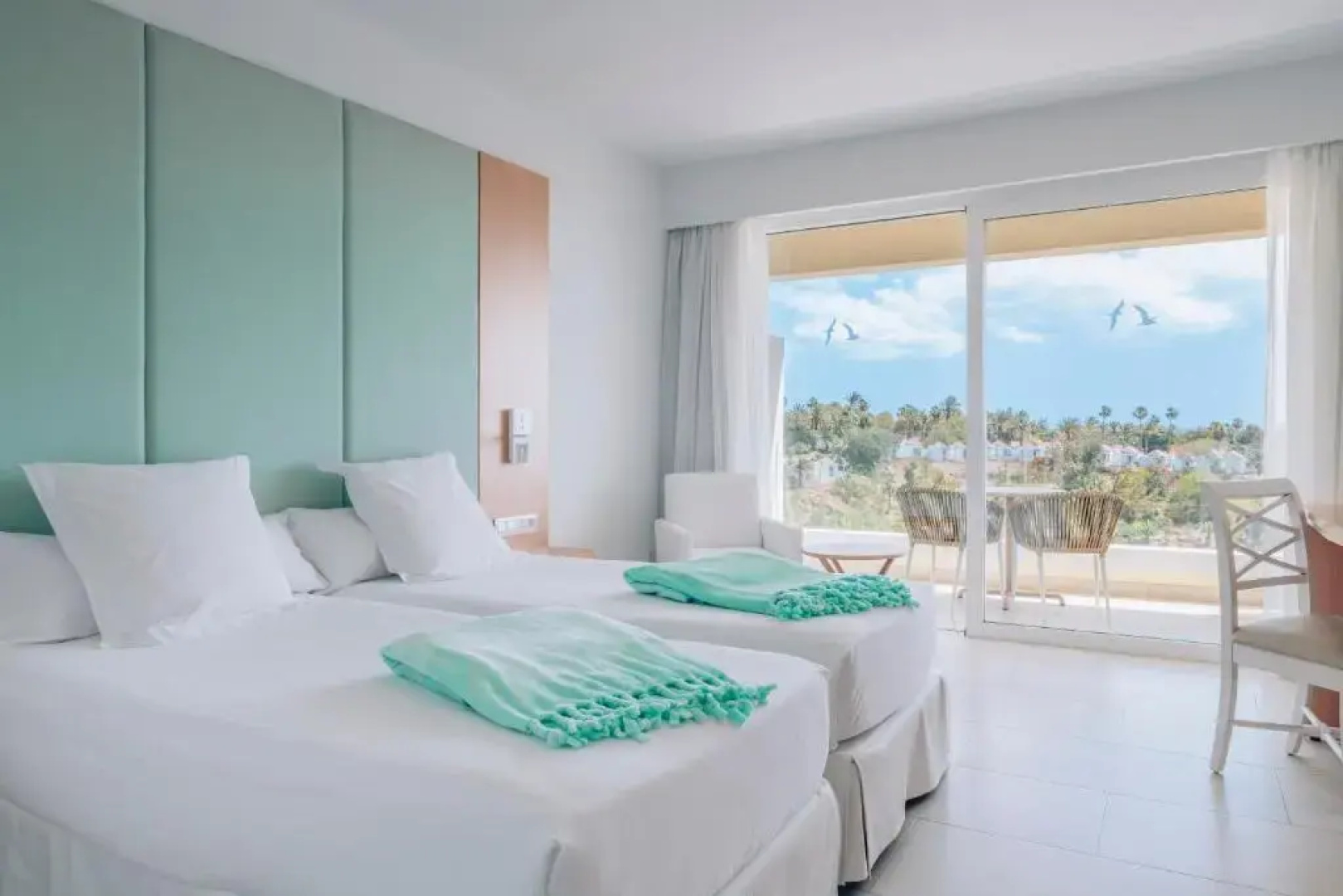 Iberostar Waves Playa Gaviotas -All Inclusive
