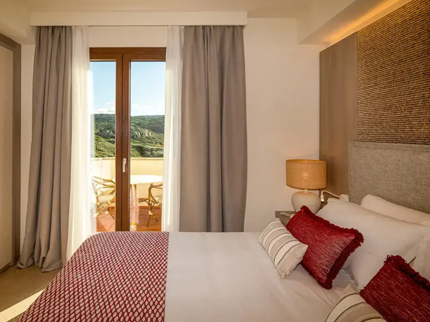 Mangia's Santa Teresa Sardinia, Curio Collection by Hilton