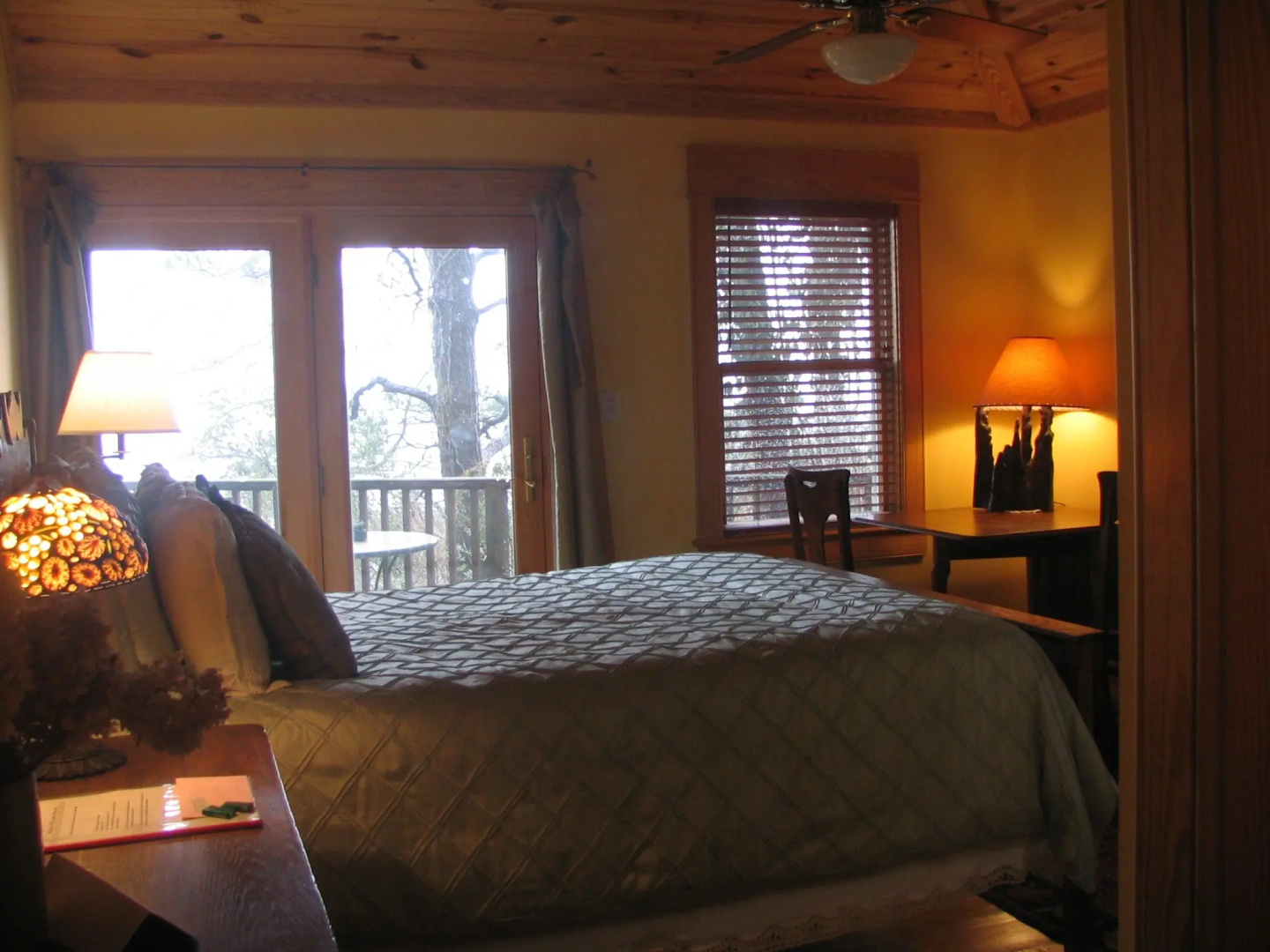 Cypress Moon Inn