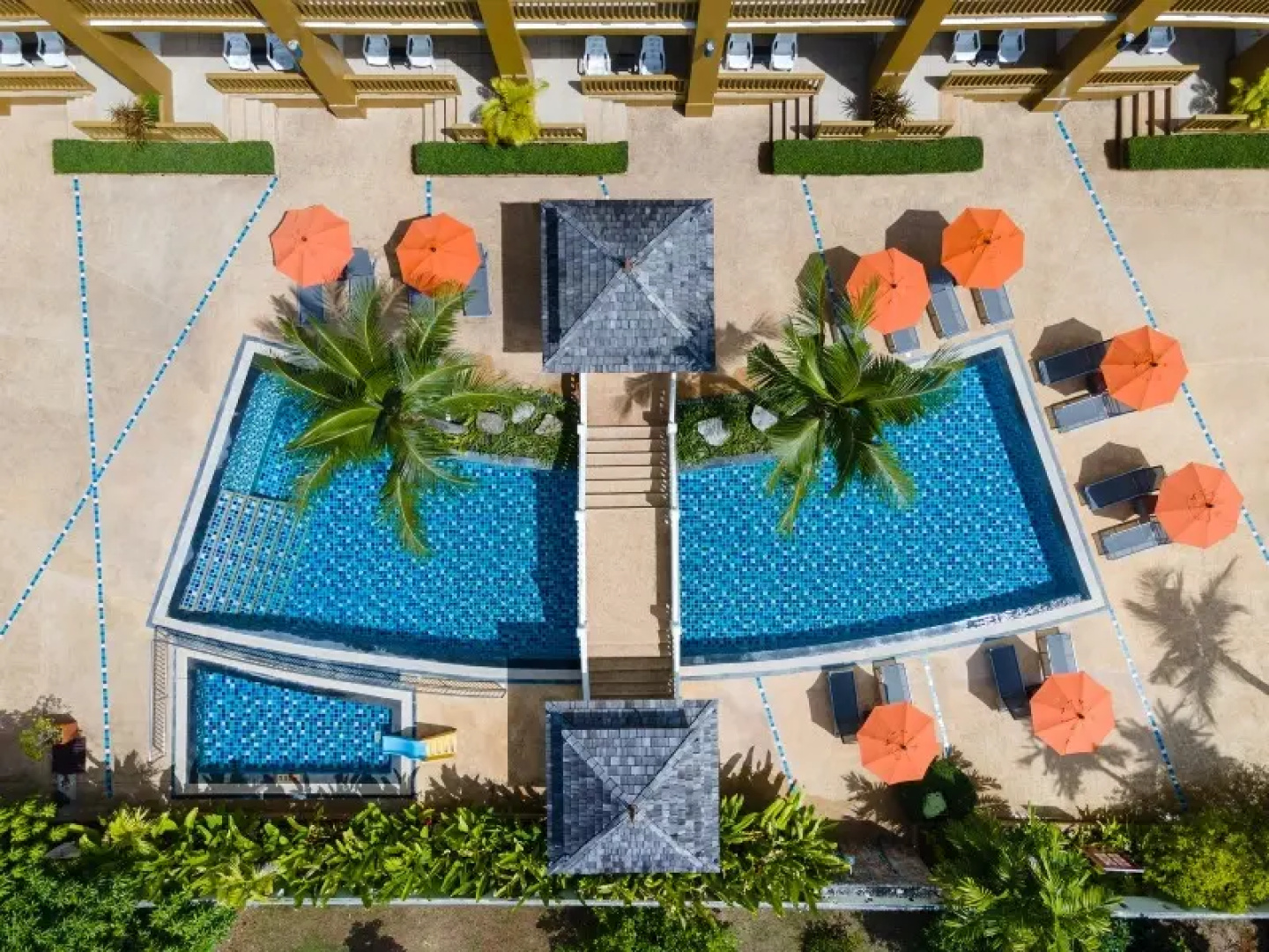 Kata Sea Breeze Resort