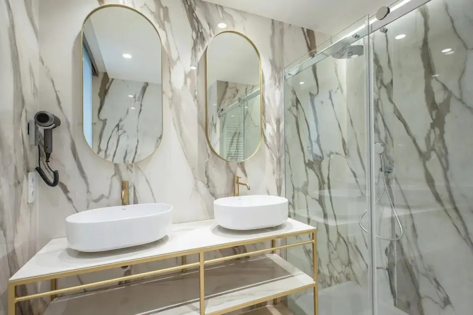 Отель Grupotel Molins